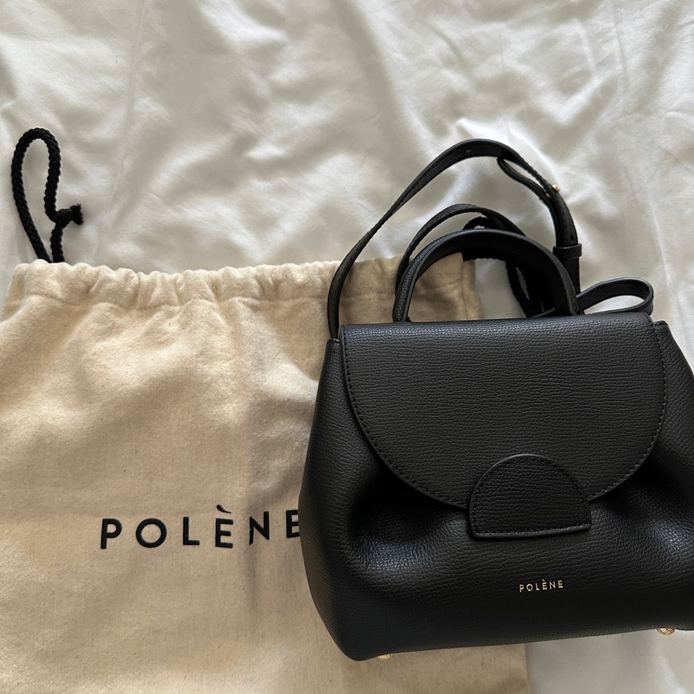 Polene Number One Nano - Black
Textured leather